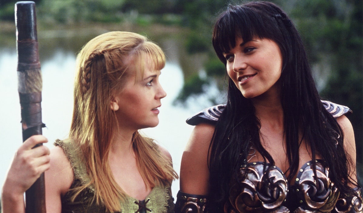 xena gabrielle are back with Renee o Connor and Lucy lawless back together