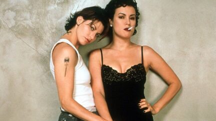 Gina Gershon, Jennifer Tilly