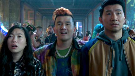 (L-R): Katy (Awkwafina), Jon Jon (Ronny Chieng) and Shang-Chi (Simu Liu) in Marvel Studios' SHANG-CHI AND THE LEGEND OF THE TEN RINGS.