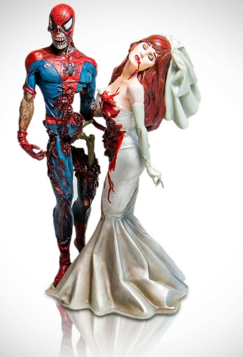 Spider-Man and Mary Jane Marvel Zombie statue