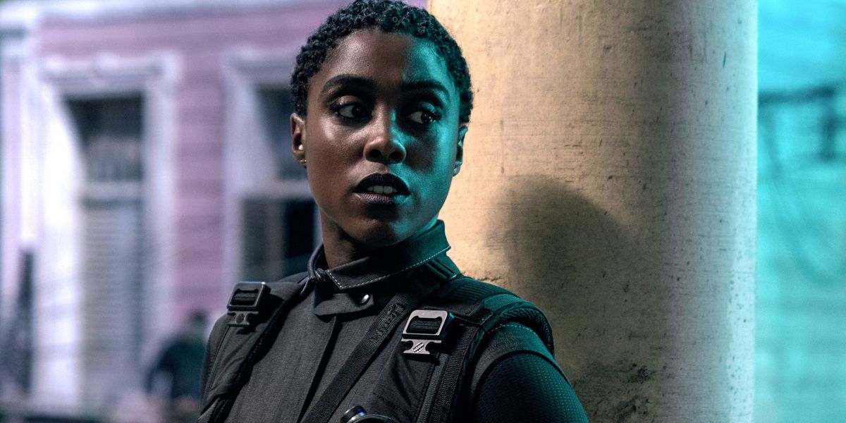 Lashana Lynch as Nomi standing against a pillar in No Time To Die