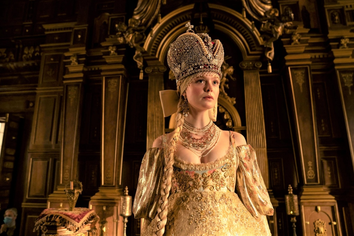 Elle Fanning as Catherine the great trying to make Russia great again