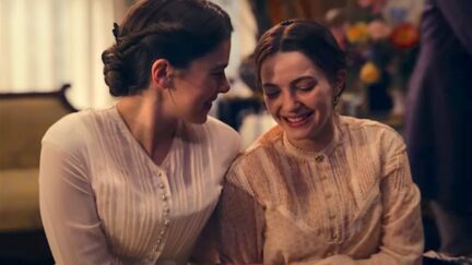 sue and Emily are so good in dickinson