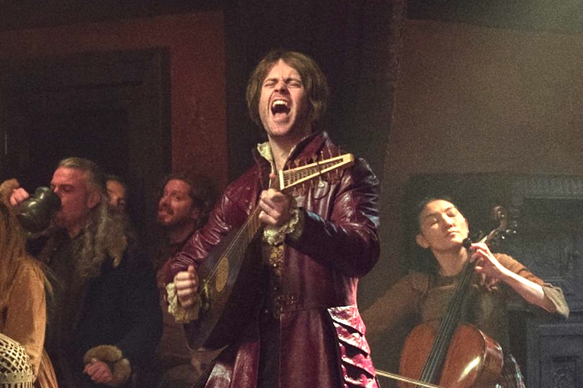 Joey Batey appears as Jaskier in season two episode four of The Witcher, singing his new song 'Burn'