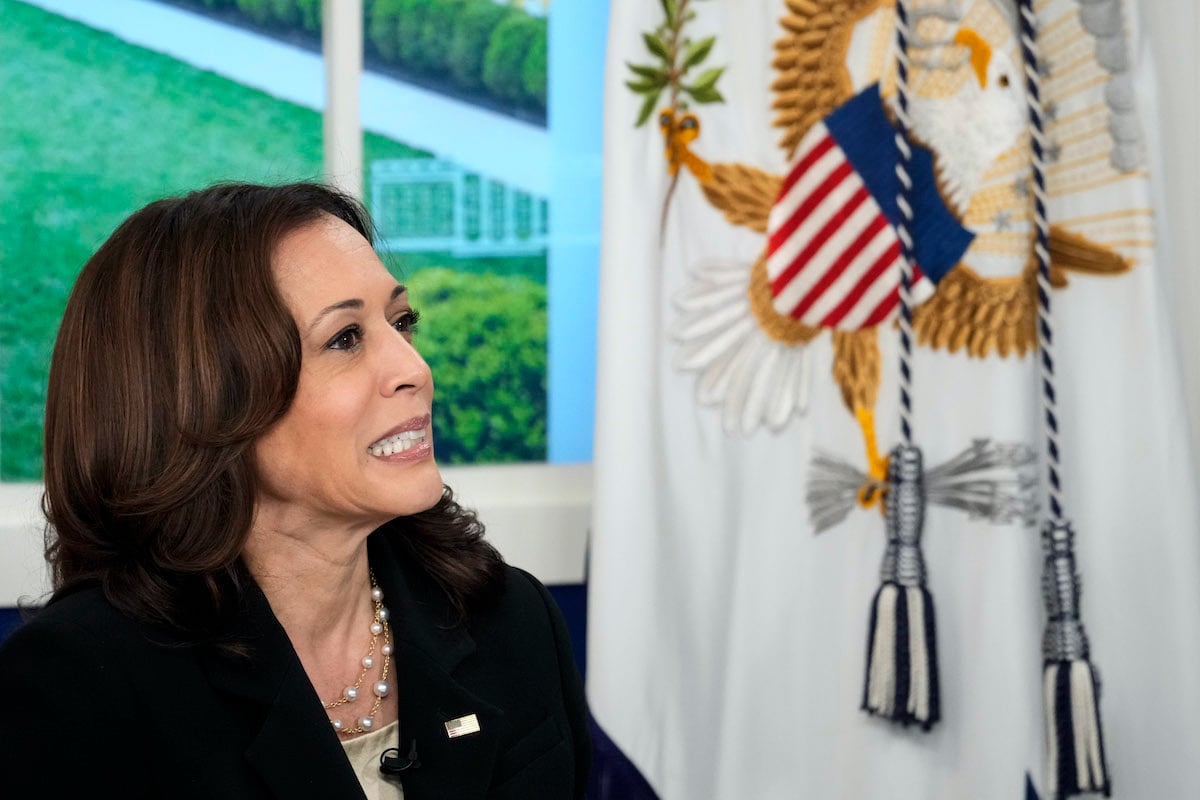 What Is Politico Doing With This Weird Take on Kamala Harris’ Bluetooth Security Concerns?