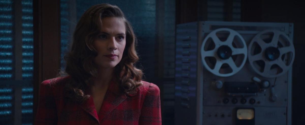 Hayley Atwell plays Agent Carter in a One Shot