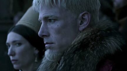 Ben Affleck in a blonde wig in the Last Duel