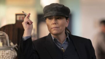 mrs maisel deals with susie sexuality