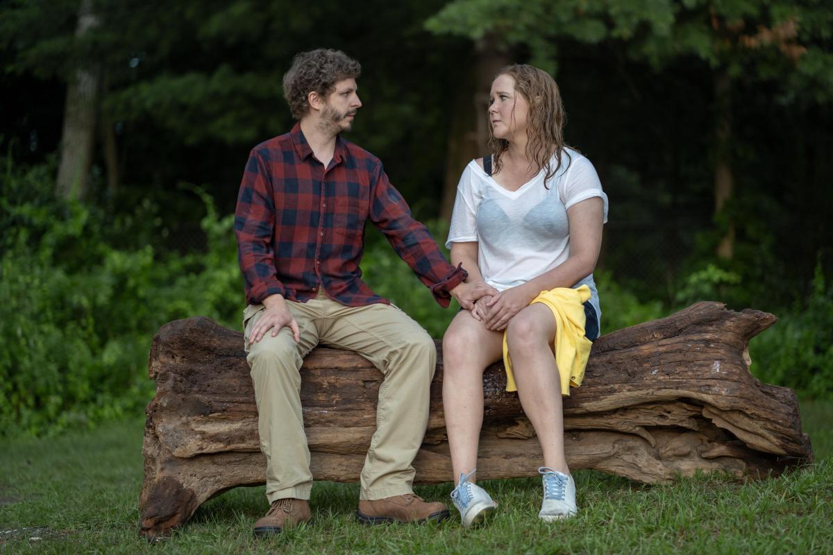 Michael Cera and Amy Schumer in 'Life & Beth'