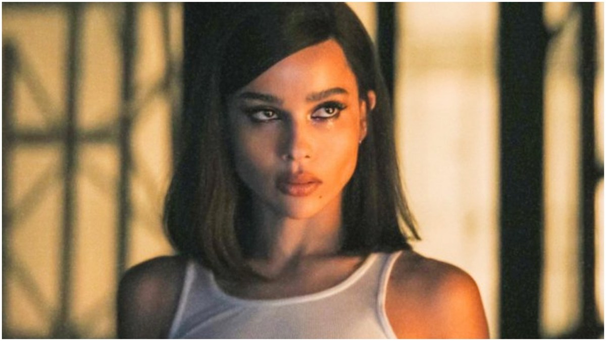 Why Does Selina Kyle Work at the Iceberg Lounge? The Mary Sue