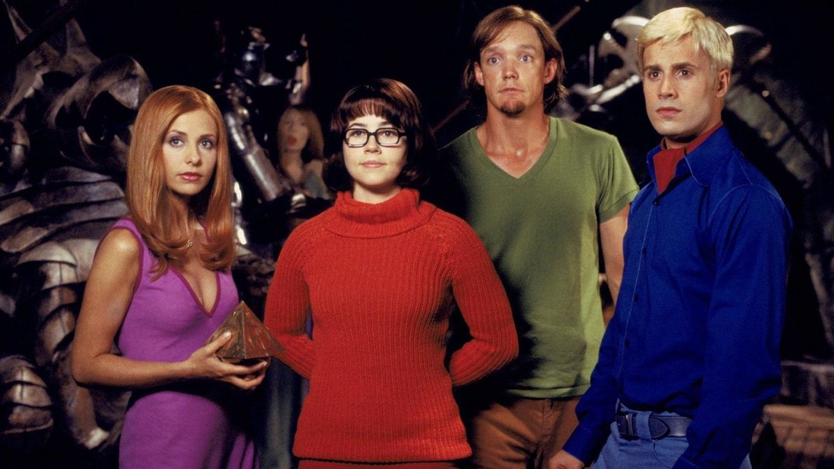 Freddie Prinze Jr., Sarah Michelle Gellar, Linda Cardellini, Matthew Lillard in Scooby-Do (2002)