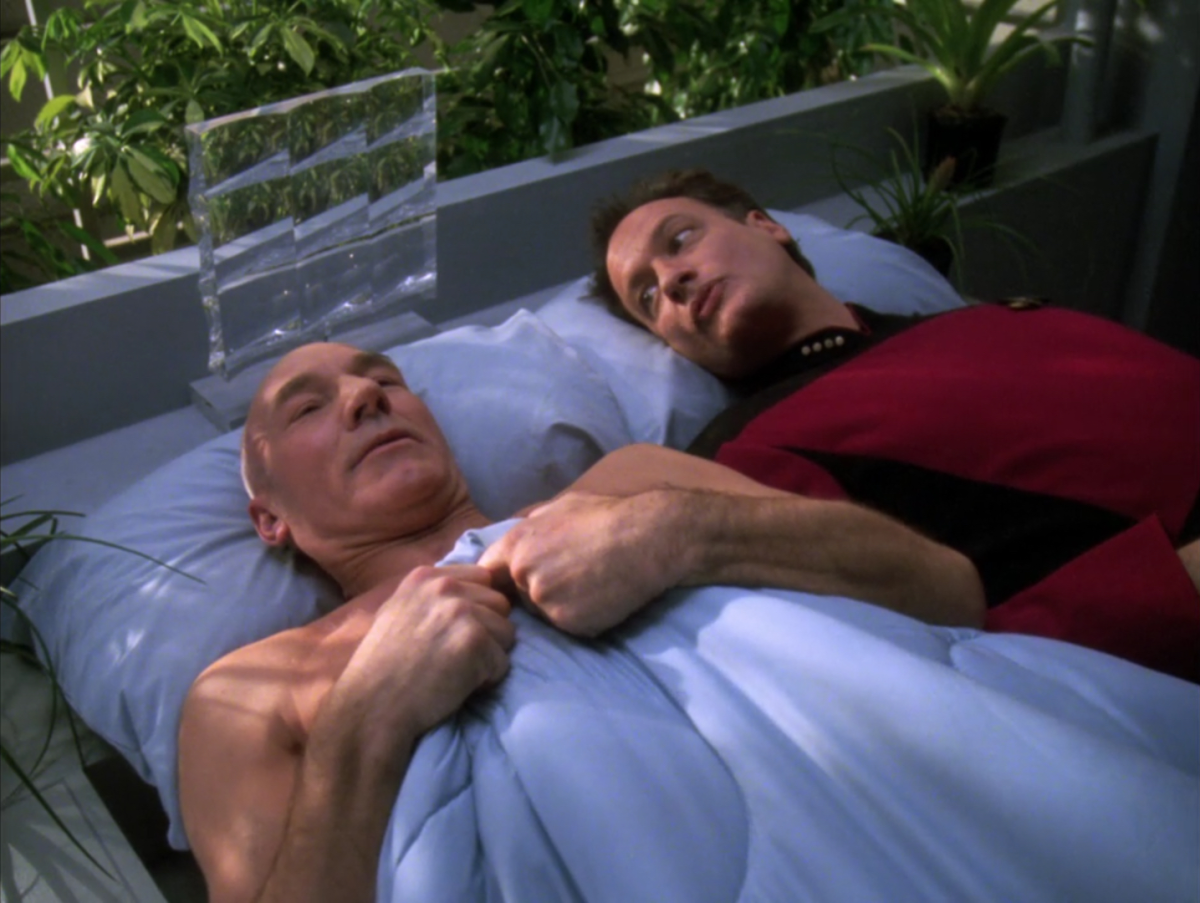 Picard and Q in bed