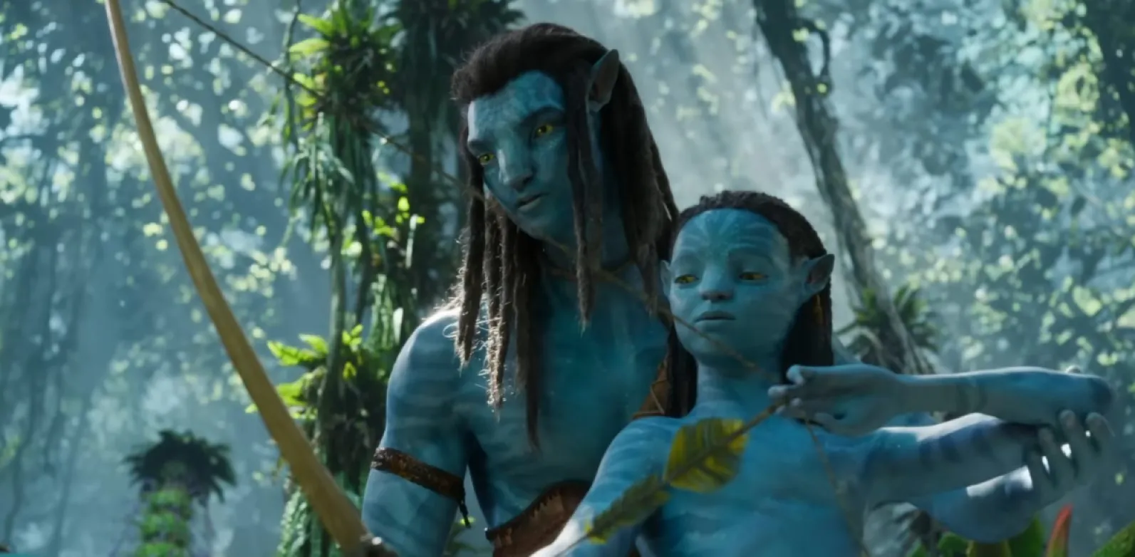 Person and their son. Avatar: Way of the Water screencap. Image: Disney/20th Century Fox.