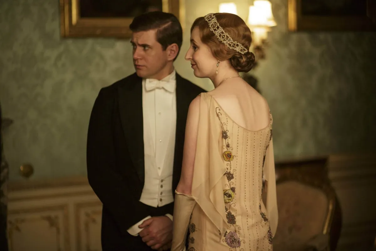 Laura Carmichael and Allen Leech as Tom and Lady Edith in Downton Abbey