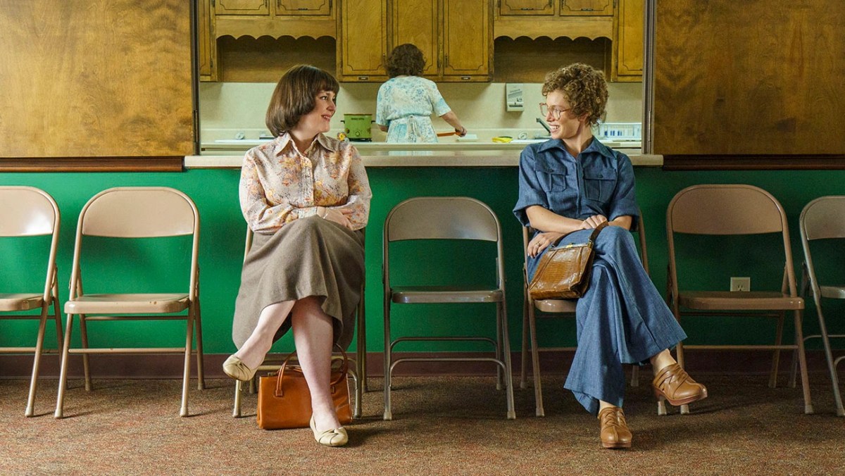 Jessica Biel and Melanie Lynskey as Candy Montgomery and Betty Gore in Candy