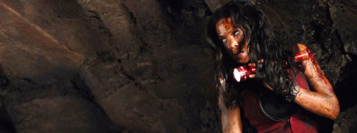 Juno being a badass in The Descent Part 2