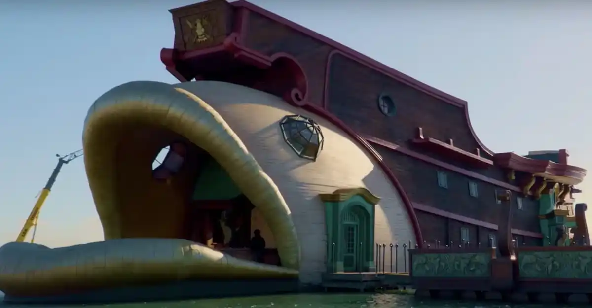 Preview of the set for the Baratie in Netflix's live-action One Piece adaptation