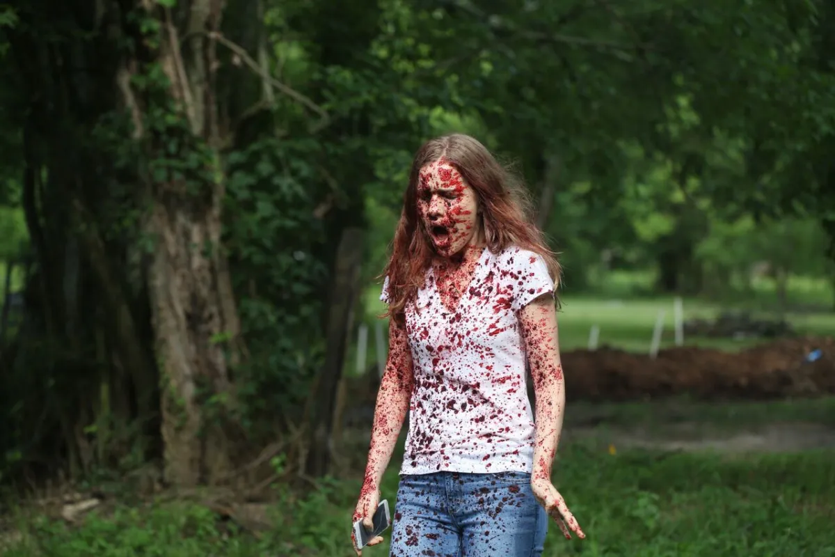 emma covered in blood in Scream season 1
