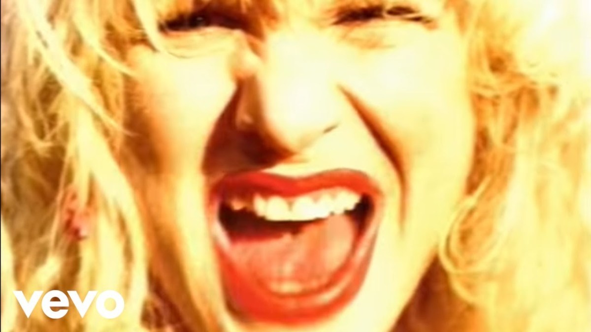 Screengrab from Hole "Doll Parts" music video.