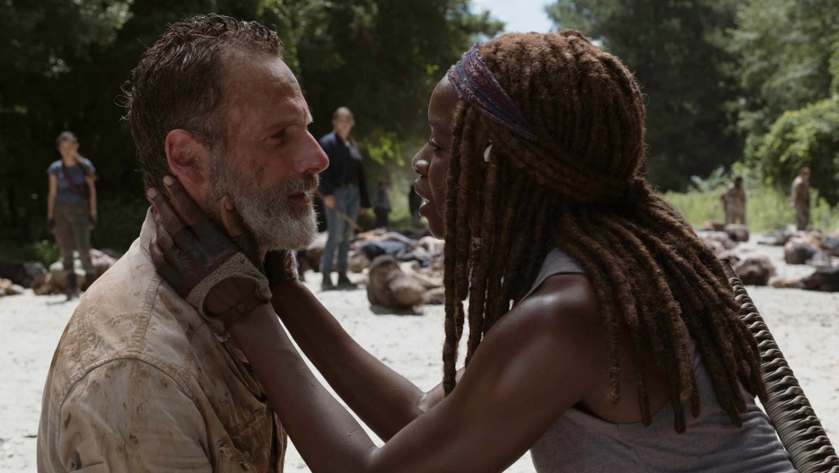 Rick and Michonne share an intimate moment in 'The Walking Dead' season 9