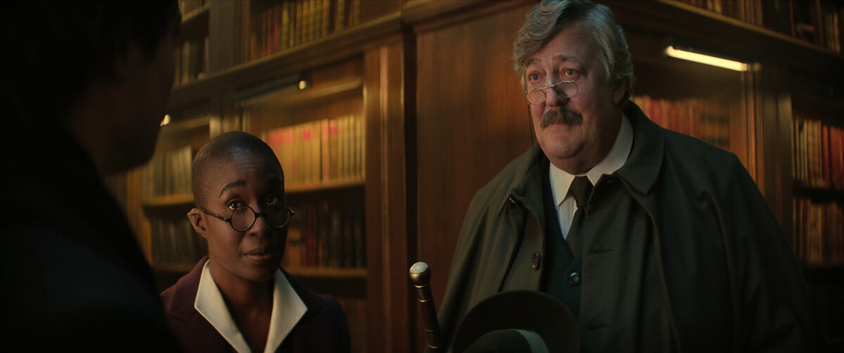 The Sandman.  (L to R) Vivienne Acheampong as Lucienne, Stephen Fry as Gilbert in Episode 109 of The Sandman. 