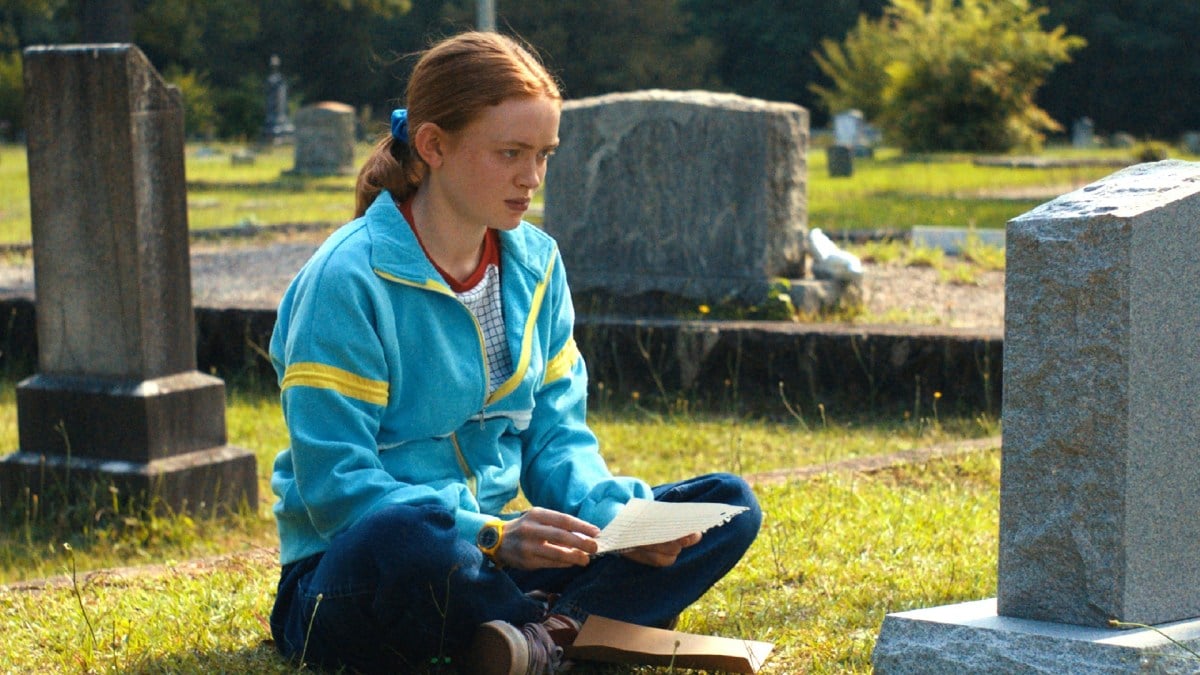 max at billy's grave in Stranger Things 4