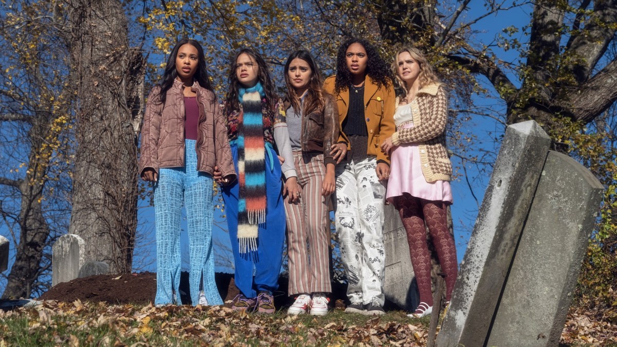 the girls looking at "A" in Pretty Little Liars: Original Sin