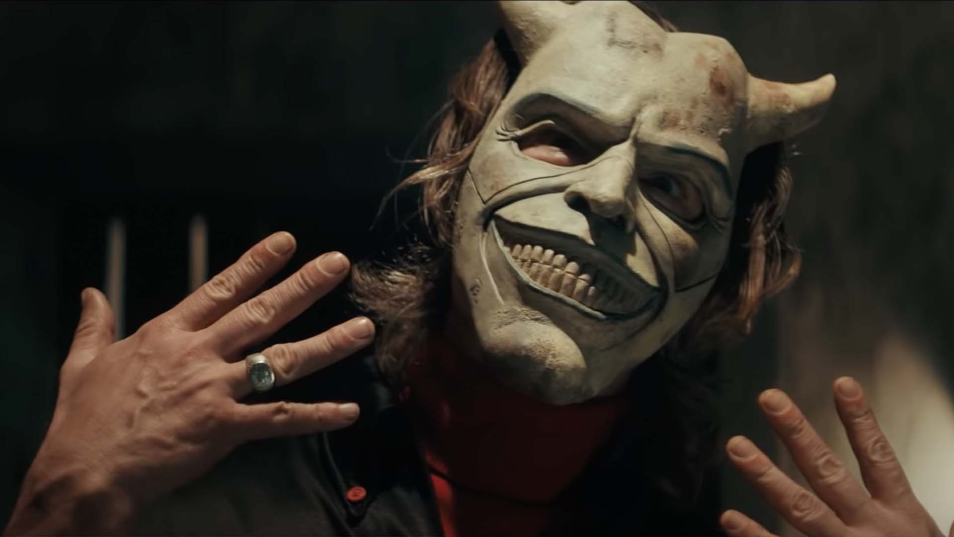 the grabber being dramatic in The Black Phone