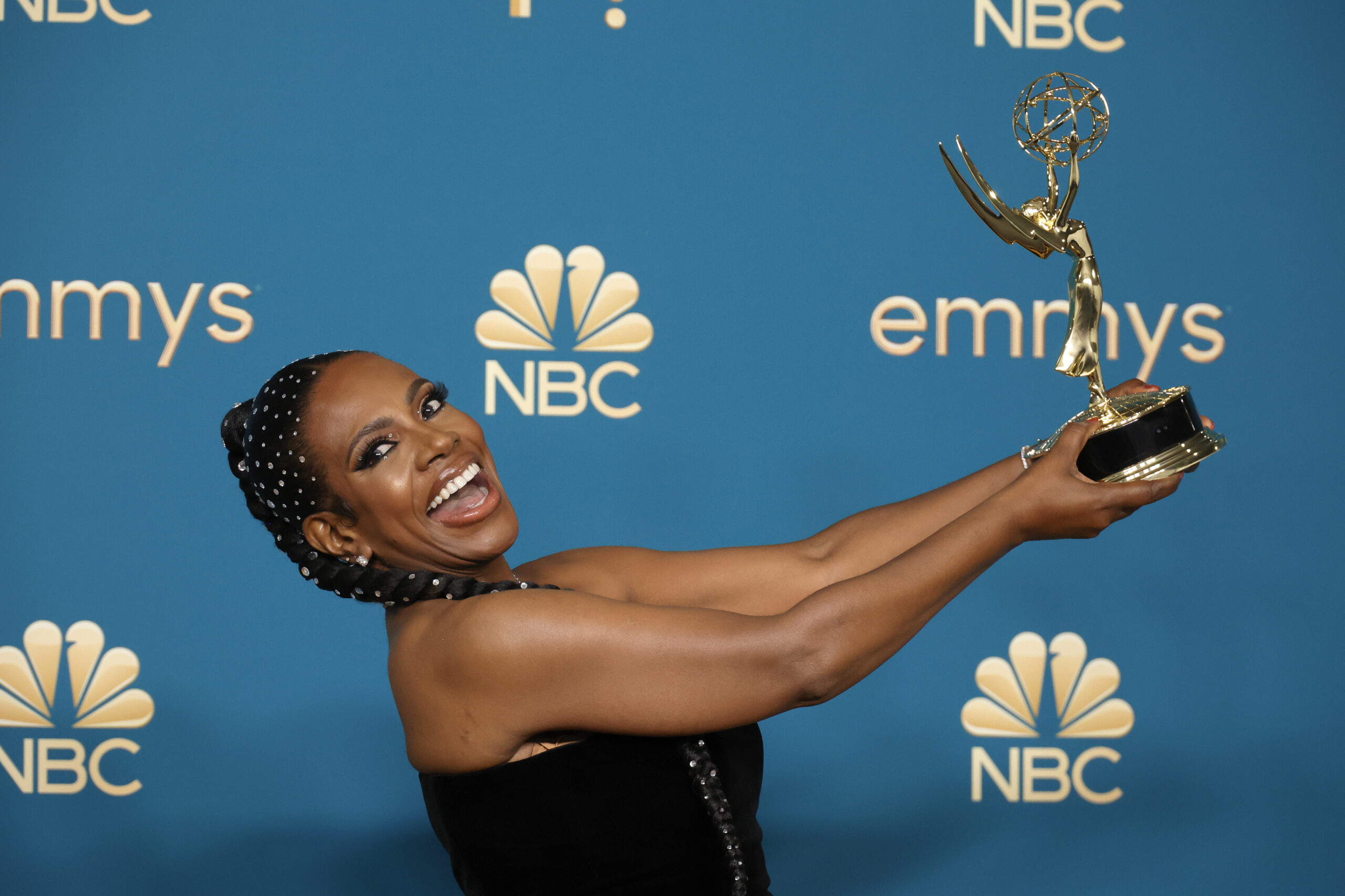 Sheryl Lee Ralph with her Emmy