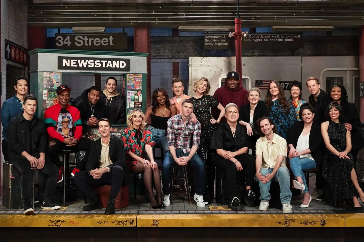 The full cast of Saturday Night Live's 47th season.