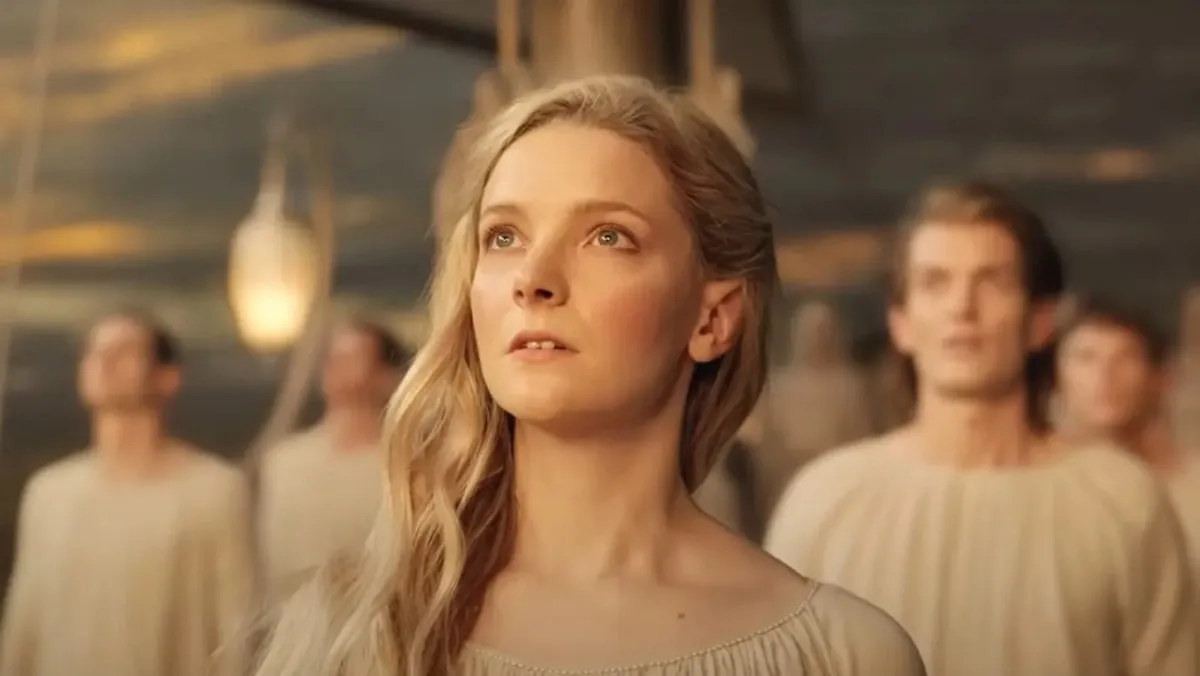 Morfydd Clark as Galadriel in The Rings of Power