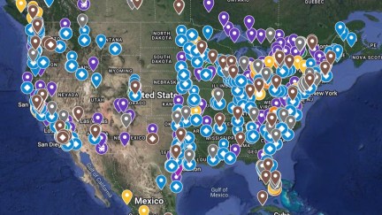 google maps gender mapper map with many U.S. locations highlighted