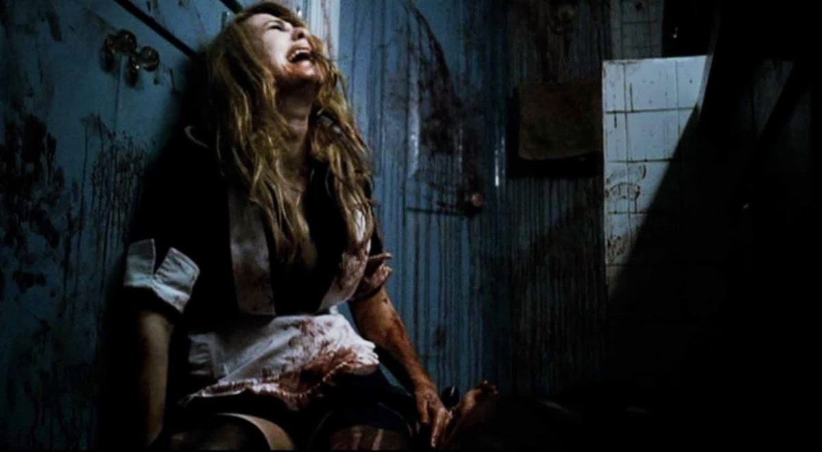 Scout Taylor-Compton as Laurie in anguish in Halloween II
