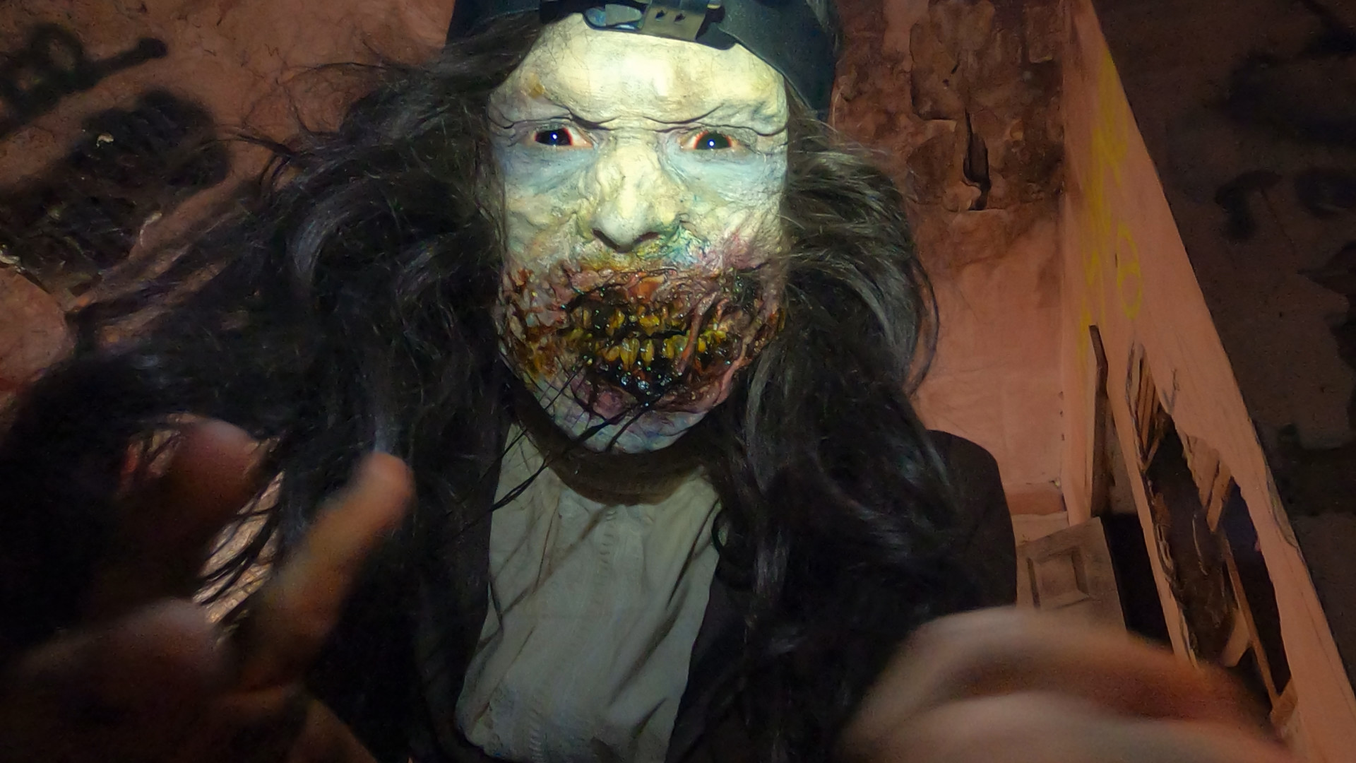 mildred looking nasty as hell in Deadstream