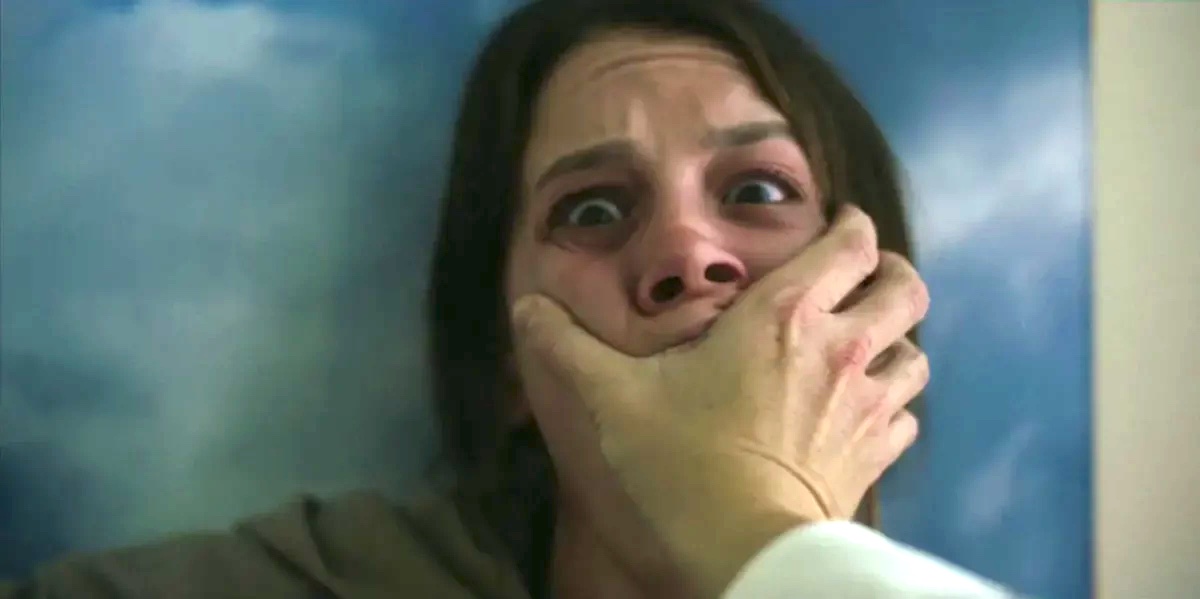 rose being terrorized in Smile (Paramount Pictures)