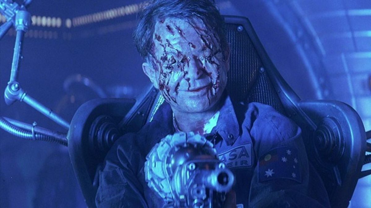 Sam Neill in event horizon