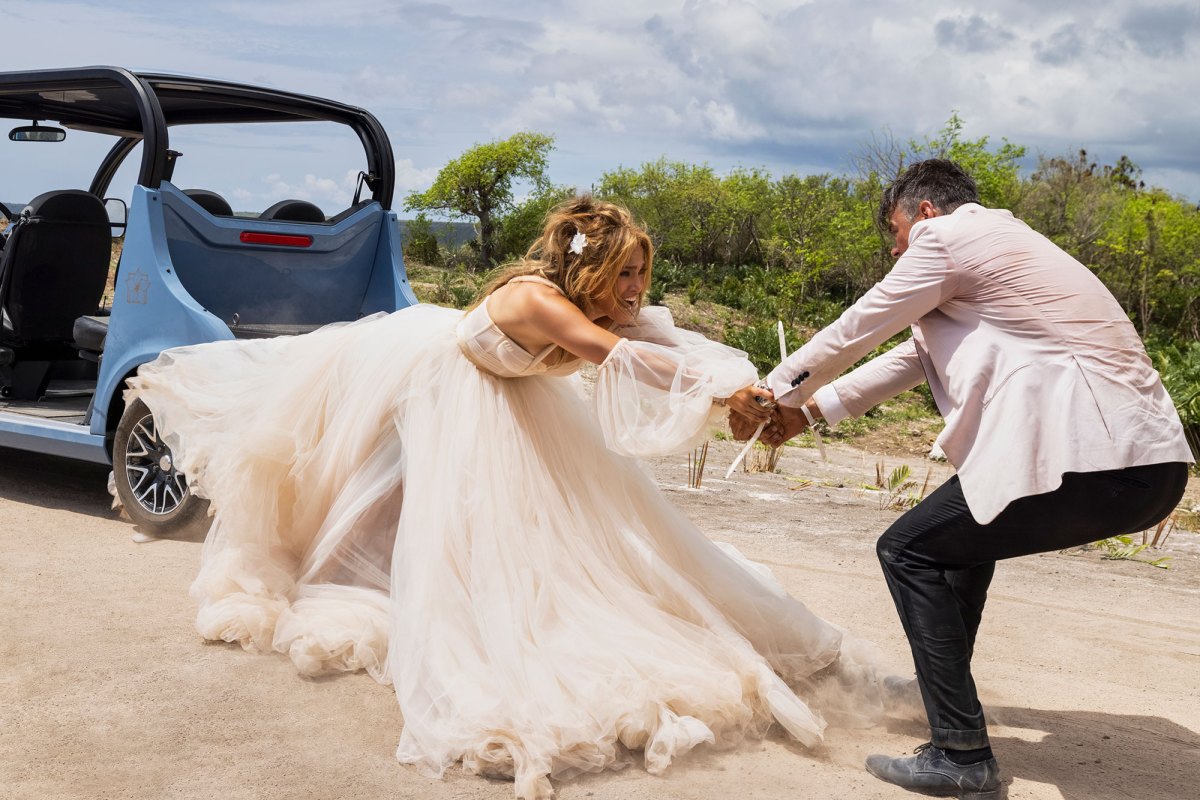 Jennifer Lopez as Darcy Rivera and Josh Duhamel as Tom Fowler in Shotgun Wedding. Photo Credit: Ana Carballosa.