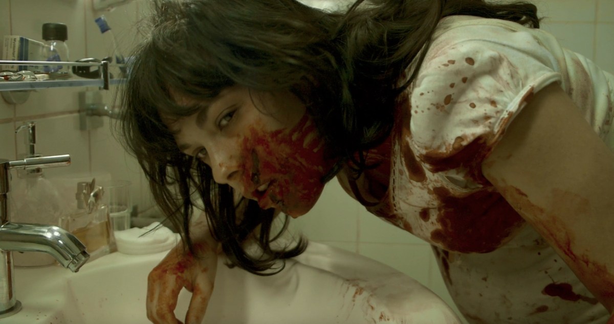 Alysson Paradis as Sarah in Inside (2007)