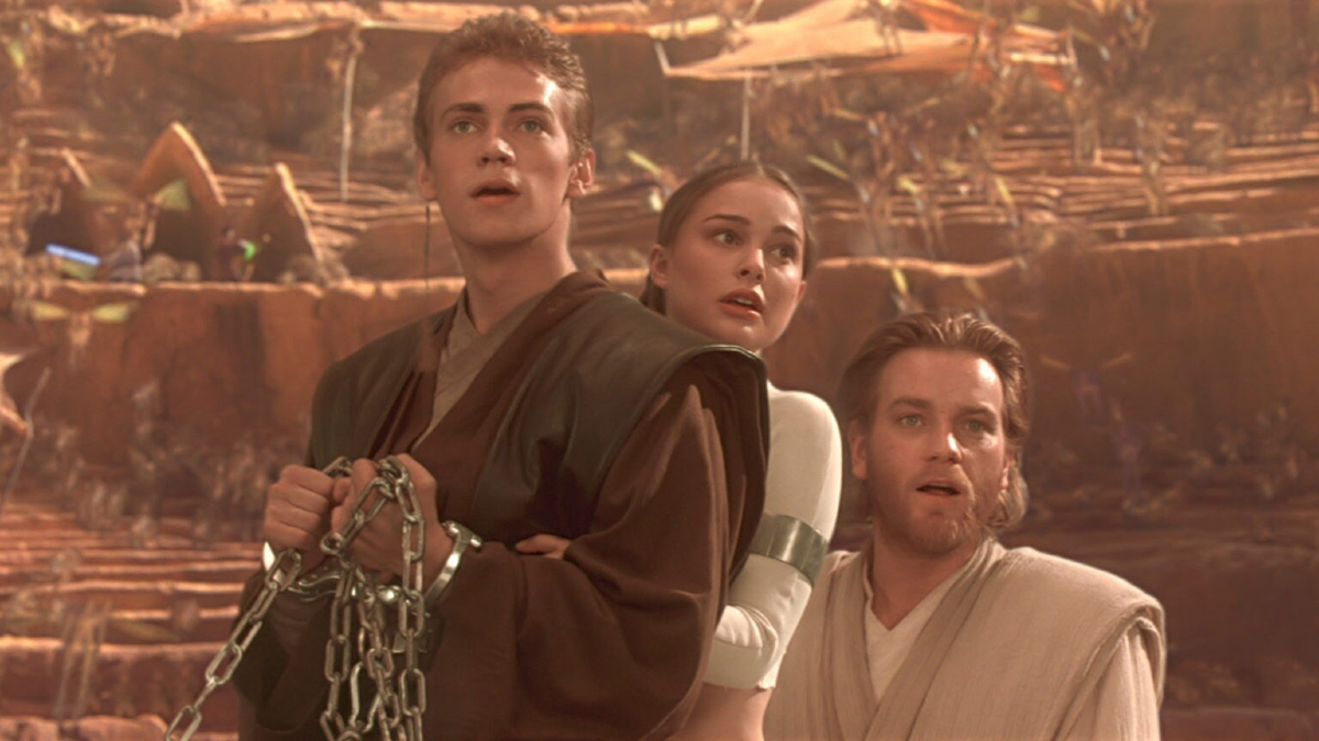Anakin (Hayden Christensen), Padme (Natalie Portman), and Obi-Wan Kenobi (Ewan McGregor) in 'Star Wars: Episode II - Attack of the Clones'