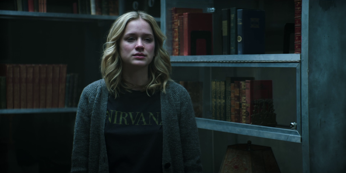 beck in the cage in You s1