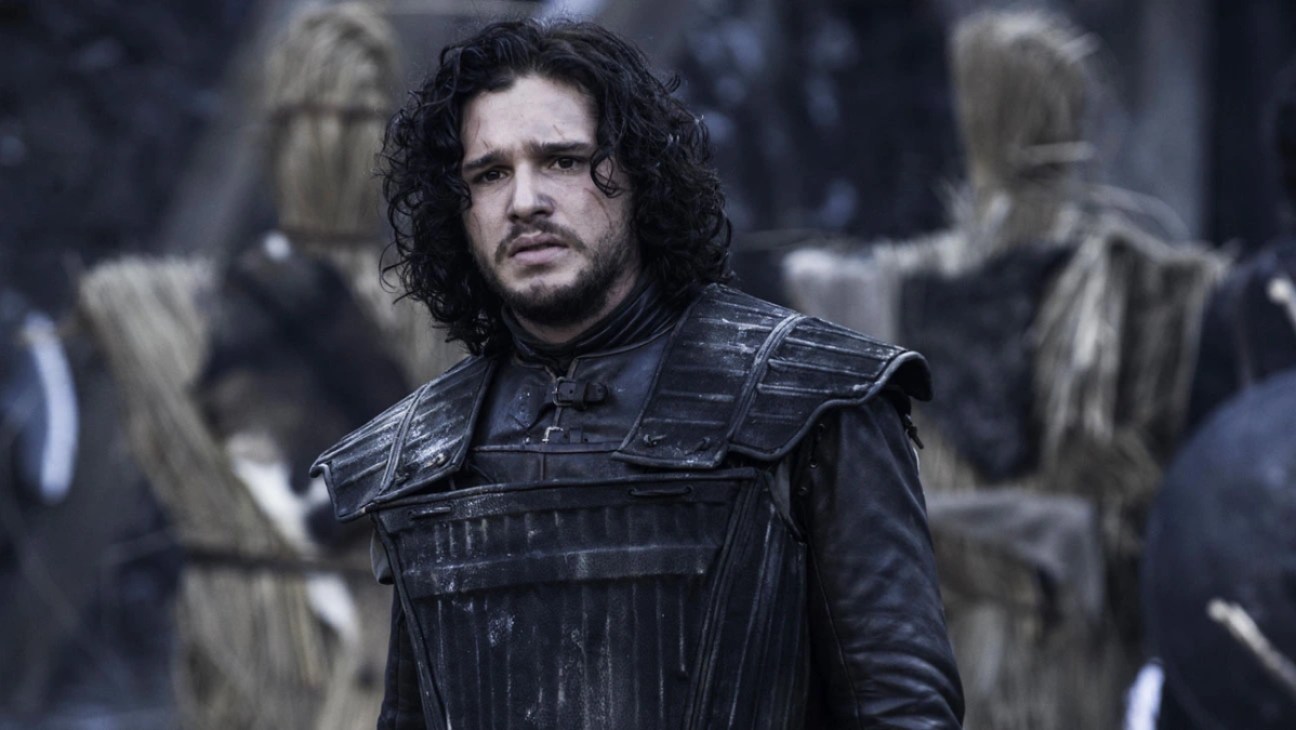 Kit Harington's Jon Snow has a defeated look on his face in 'Game of Thrones'