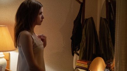 Anna Kendrick standing in a mirror in Alice Darling