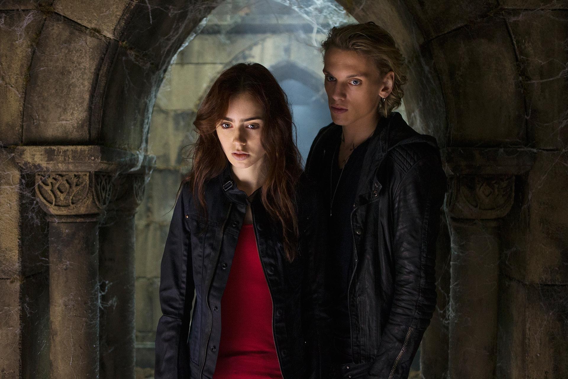 Clary Fray (Lily Collins) and Jace Wayland (Jamie Campbell Bower) in 'Mortal Instruments: City of Bones'