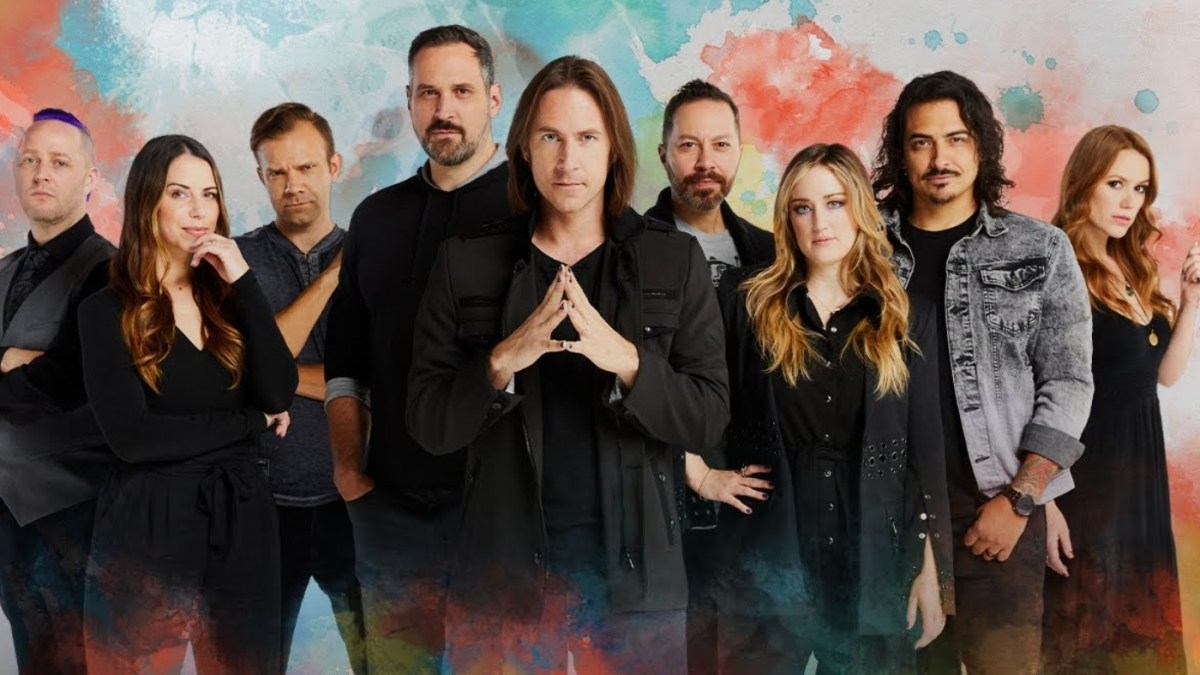 The Critical Role cast poses for its third campaign