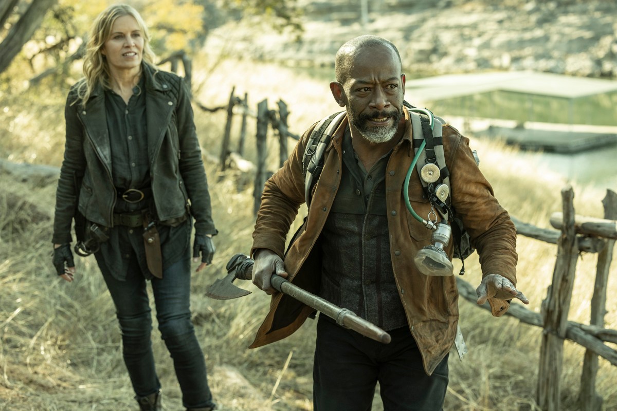Madison and Morgan in Fear the Walking Dead season 7