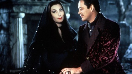 Morticia and Gomez Addams in love for Valloween
