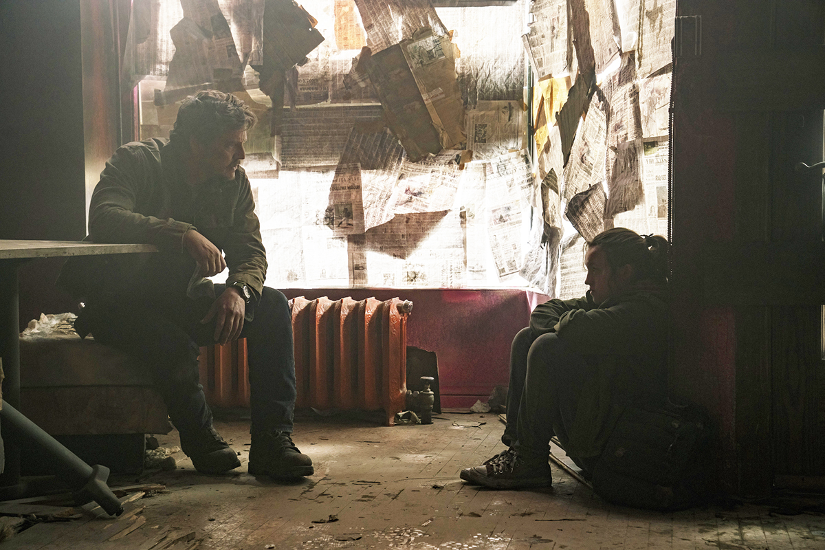 Joel and ellie talking in the last of us