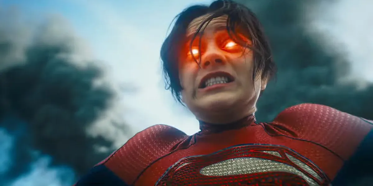 Supergirl in 'The Flash' Movie Trailer: Men Are Being Weird About It | The  Mary Sue