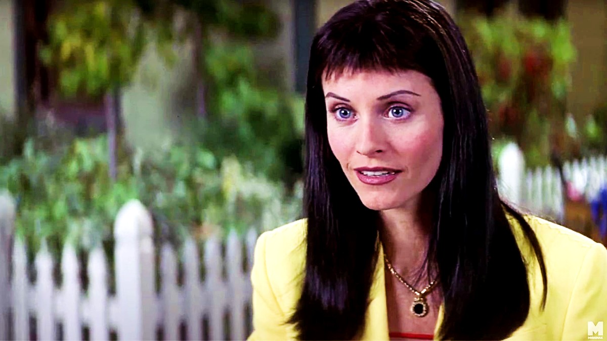 Courteney Cox as Gale Weathers in Scream 3