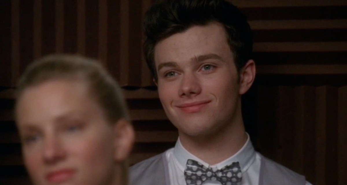 Kurt Hummel wears a polka dot bow tie 